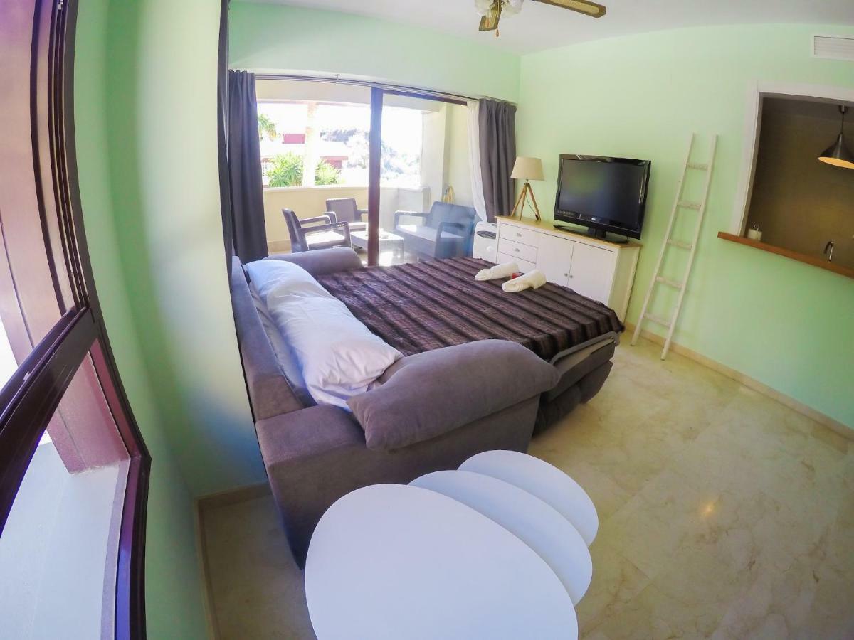 Burriana Beach Apartment Nerja Exterior foto