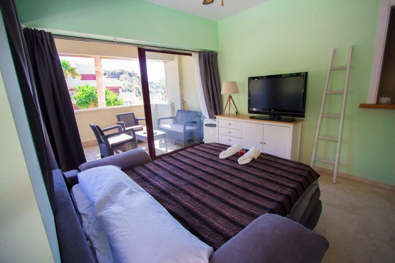 Burriana Beach Apartment Nerja Exterior foto